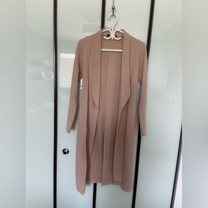 BOOHOO long blush sweater/jacket